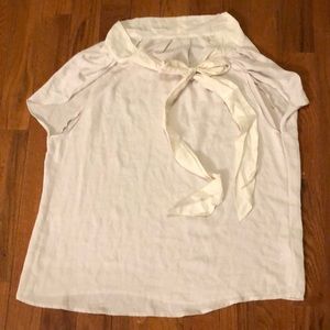 Gap Cream shear top